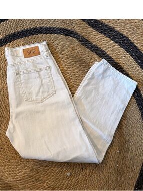 BDG White Women's Straight Jeans